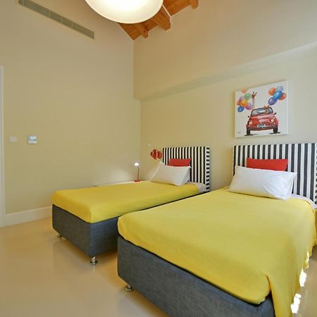 Hydra Kamini Beach Thea ภายนอก รูปภาพ