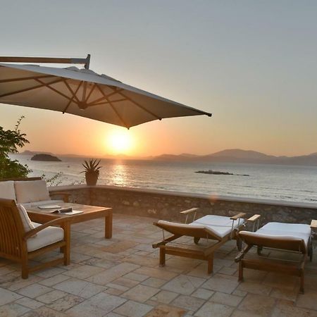 Hydra Kamini Beach Thea ภายนอก รูปภาพ